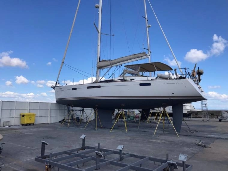 Jeanneau 57 2013