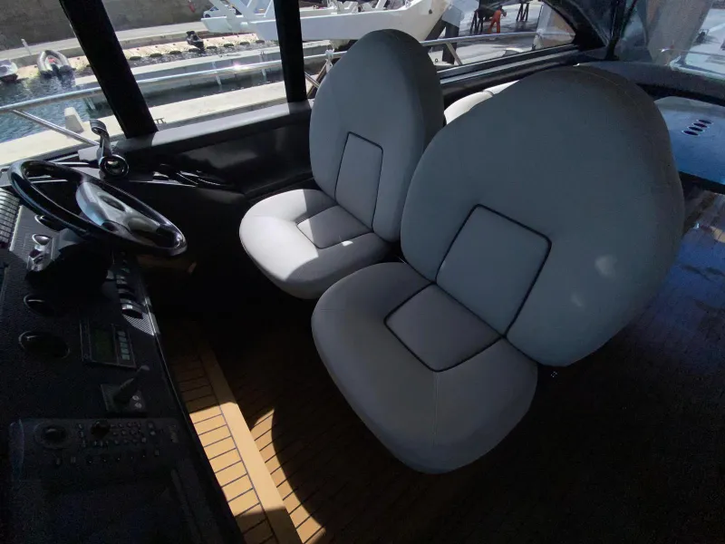 Princess V65 2003