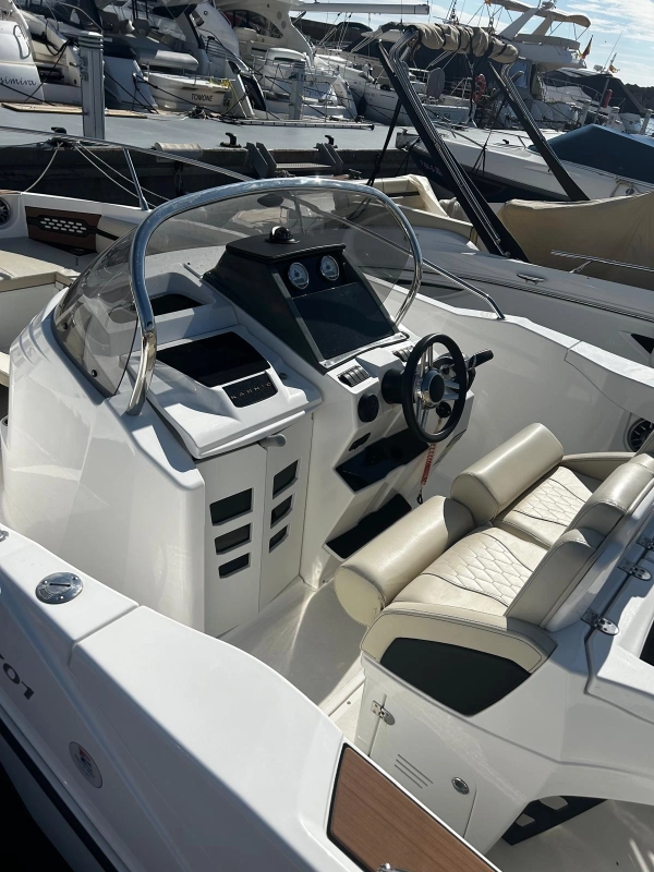 Karnic SL 701 2022