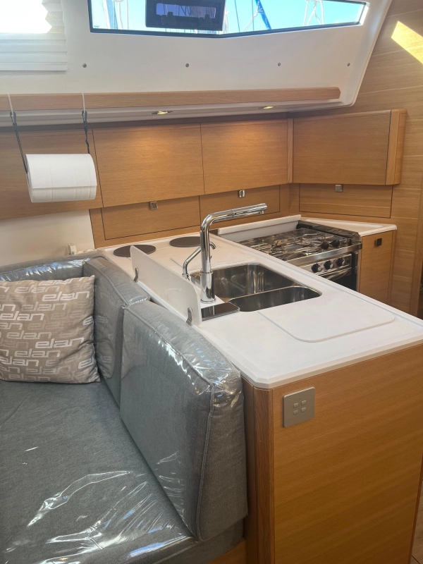 Elan E5 2021