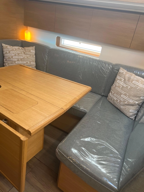 Elan E5 2021
