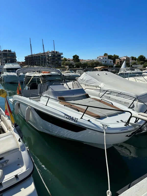 Beneteau Flyer 8 SUNdeck 2022