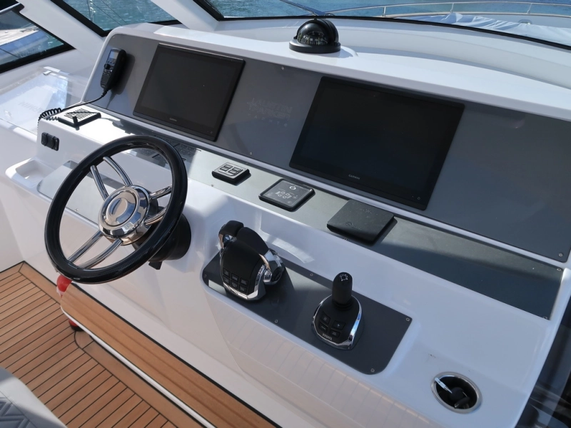 Austin Parker Ibiza 52 2022