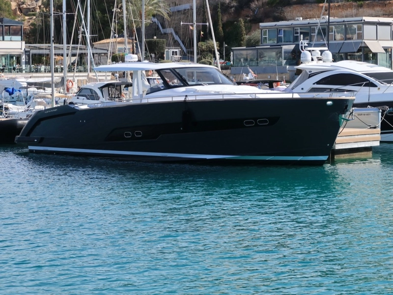 Austin Parker Ibiza 52 2022
