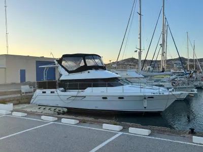 Foto del barco Bayliner 4387 Motoryacht 1992