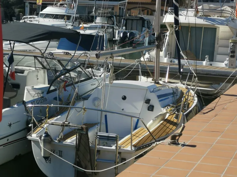 Kelt 707 1981