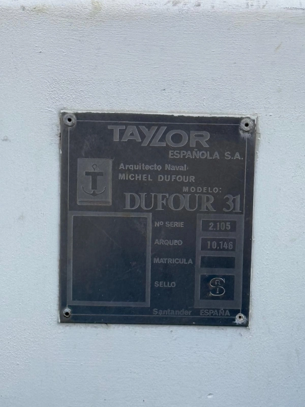 Dufour 31 1985