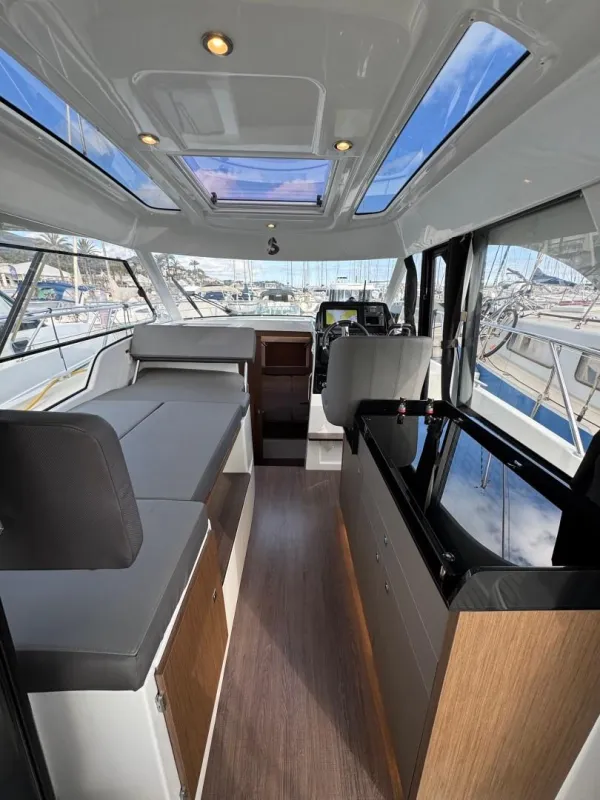 Beneteau Antares 9 OB 2021