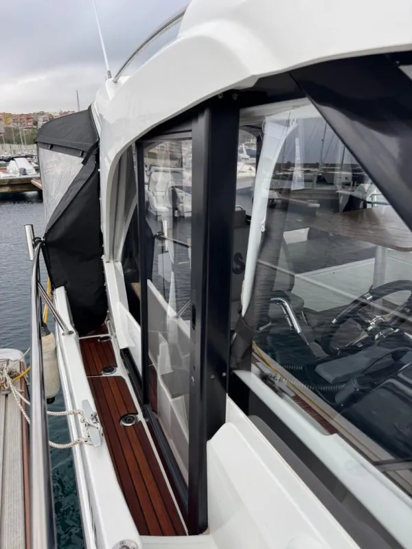 Beneteau Antares 9 OB 2021