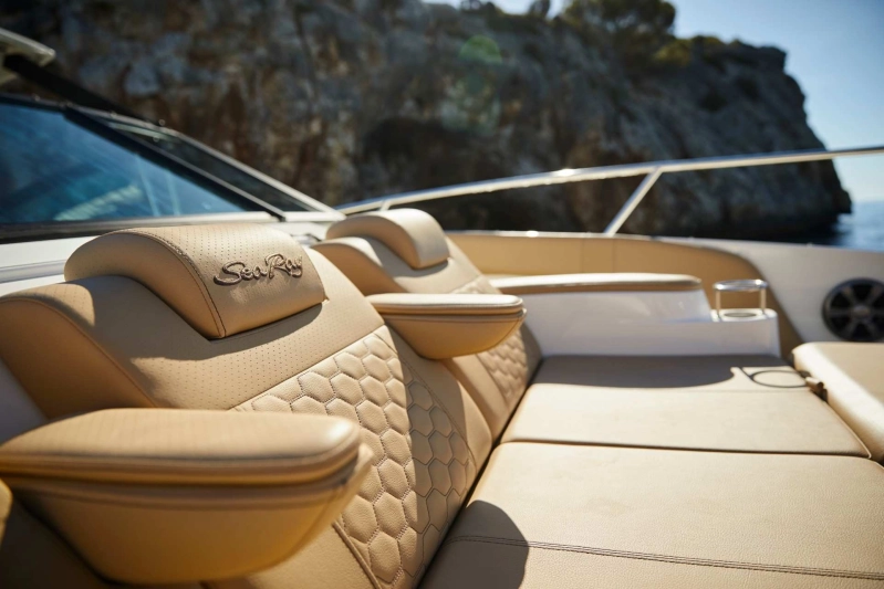 Sea Ray sundancer 320 2020