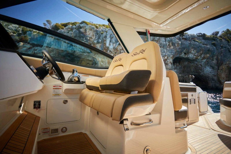 Sea Ray sundancer 320 2020