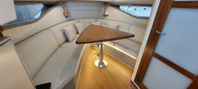 Sea Ray sundancer 320 2020