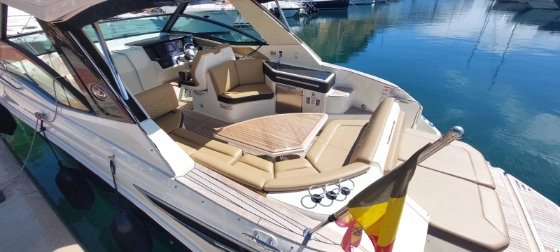 Sea Ray sundancer 320 2020