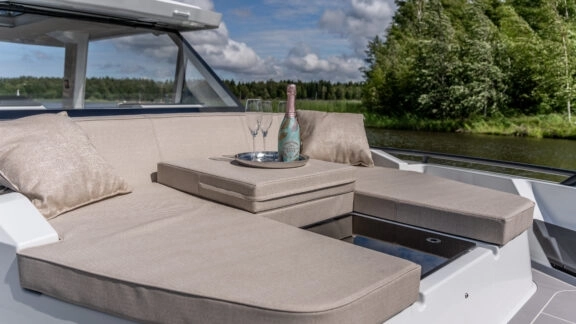 Quarken 35 Sport Tourer 2025