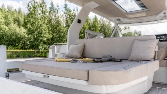 Quarken 35 Sport Tourer 2025