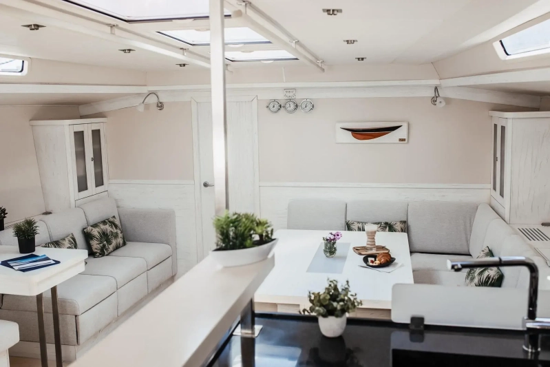 Hanse 630 E 2008