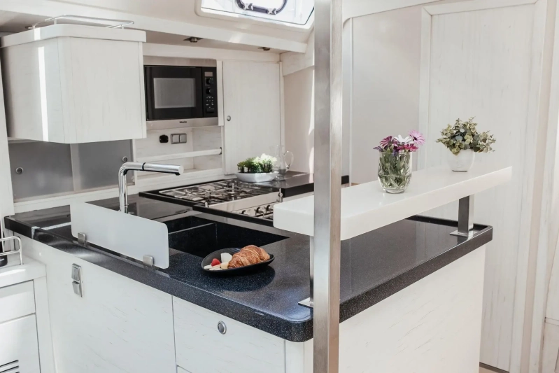 Hanse 630 E 2008