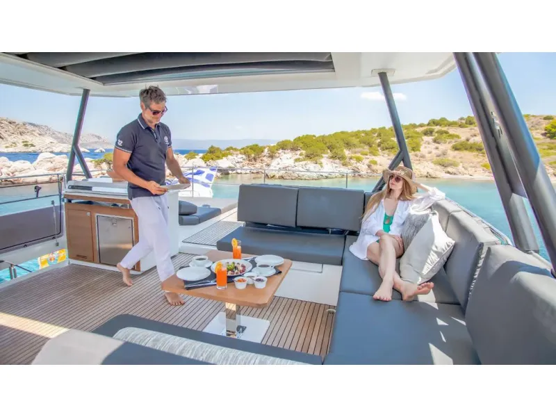 Fountaine Pajot Power 67 2025