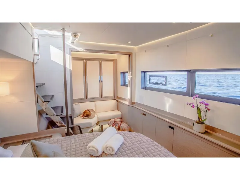 Fountaine Pajot Power 67 2025