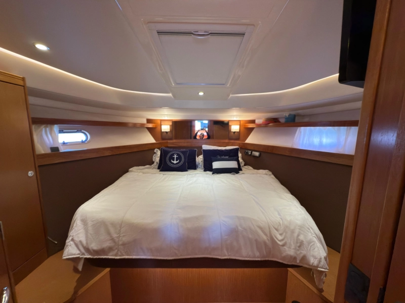 Bavaria 43 Sport 2012