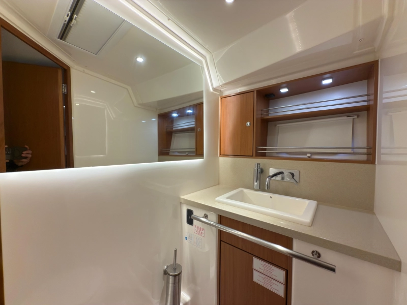 Bavaria 43 Sport 2012