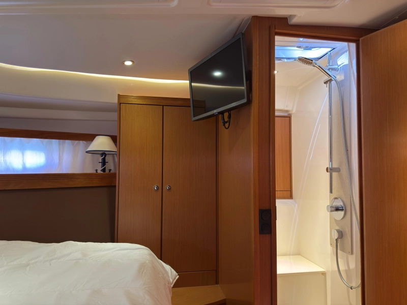 Bavaria 43 Sport 2012