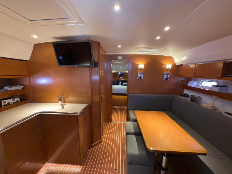 Bavaria 43 Sport 2012