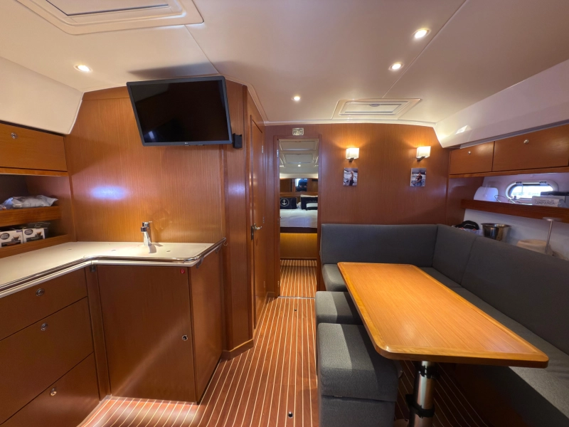 Bavaria 43 Sport 2012