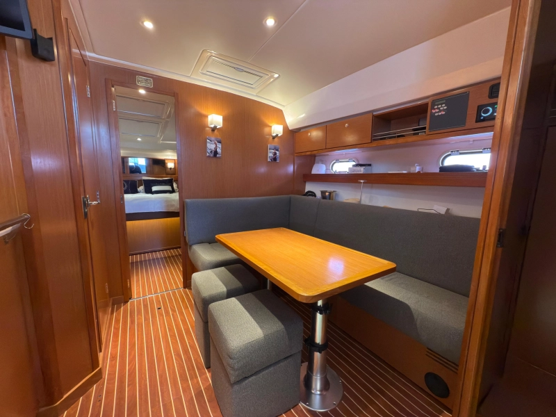 Bavaria 43 Sport 2012