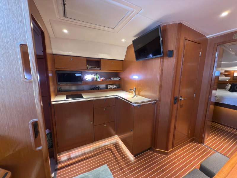 Bavaria 43 Sport 2012