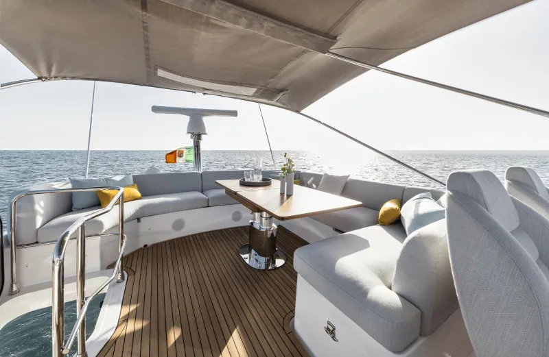 Azimut Fly 53 2025