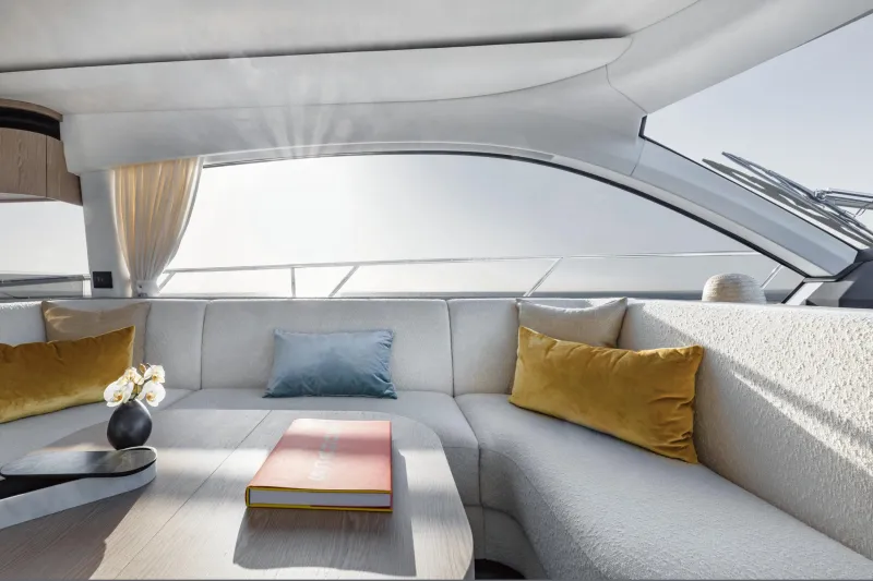 Azimut Fly 53 2025