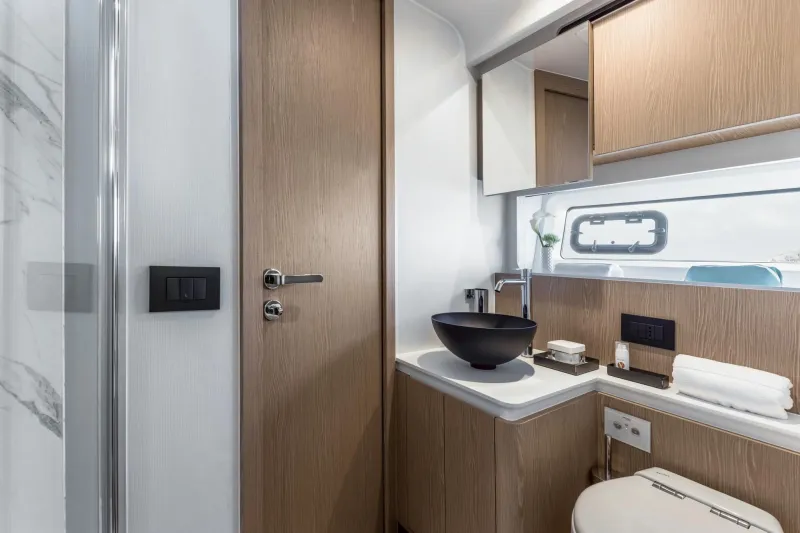 Azimut Fly 53 2025