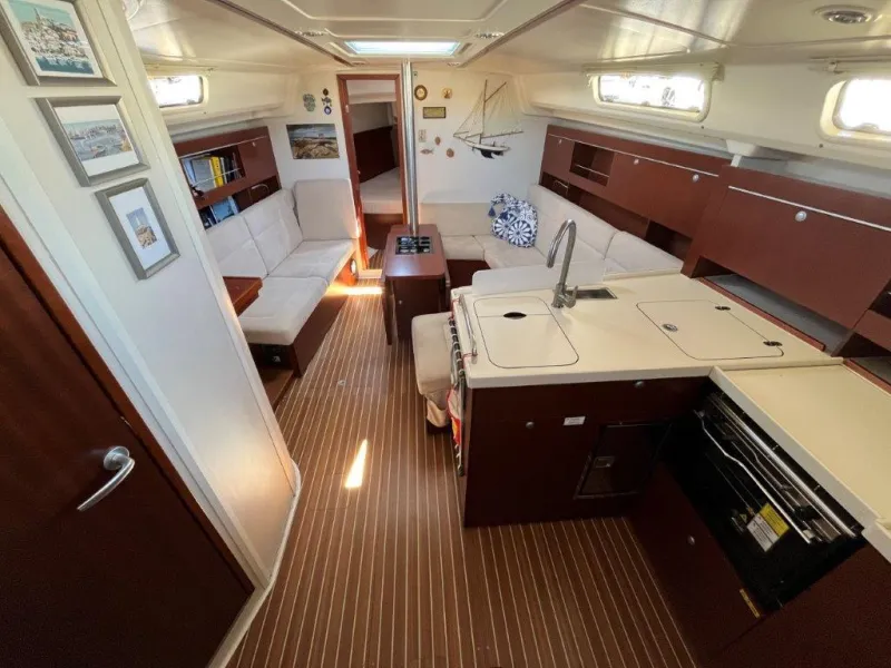 Hanse 385 2012