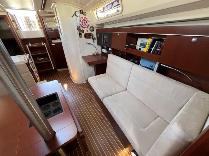 Hanse 385 2012