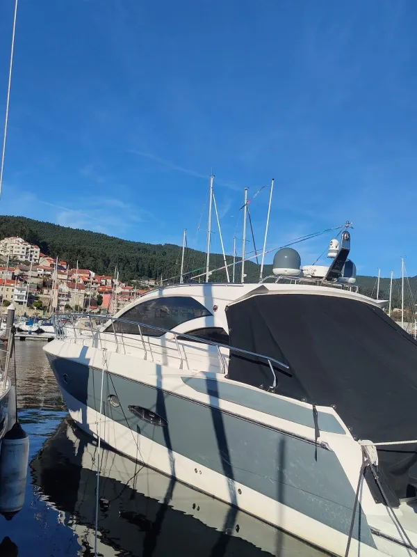 Mano Marine 42.50 2010