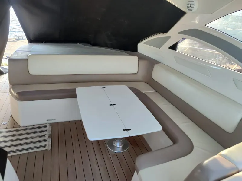 Mano Marine 42.50 2010