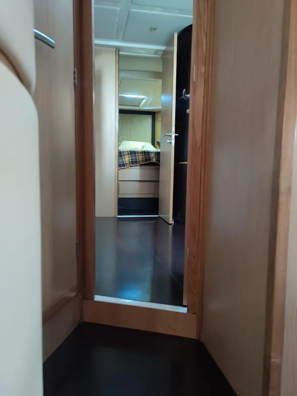 Mano Marine 42.50 2010