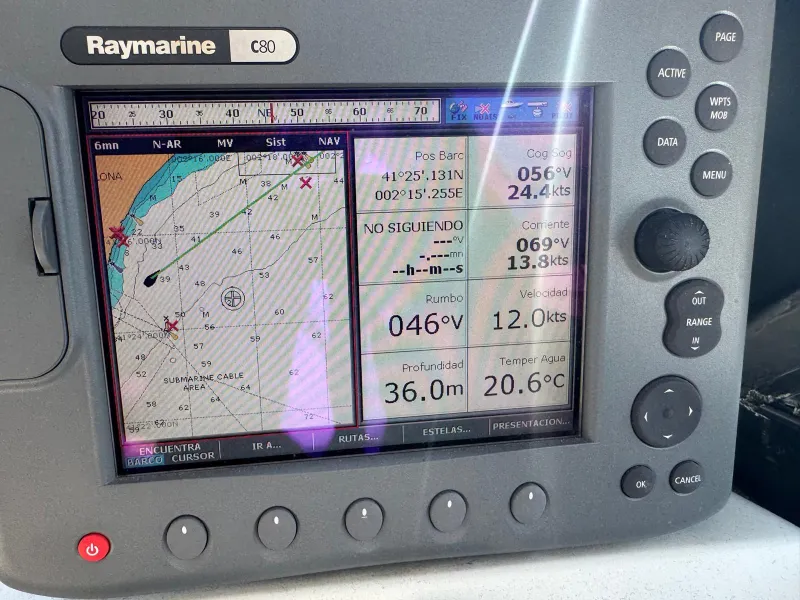 Rodman 810 2007