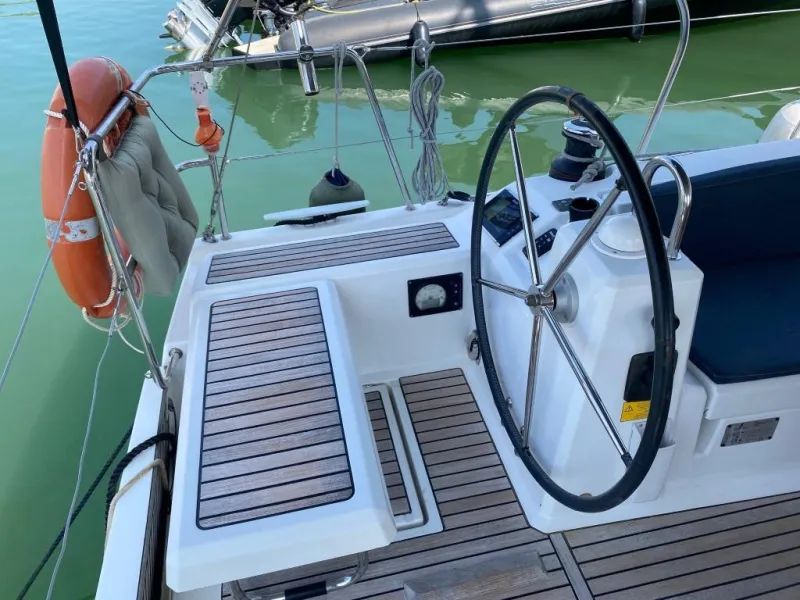 Beneteau Oceanis 41.1 2017
