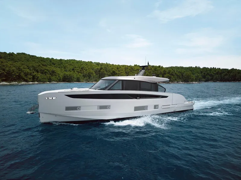 Azimut Seadeck 6 2025