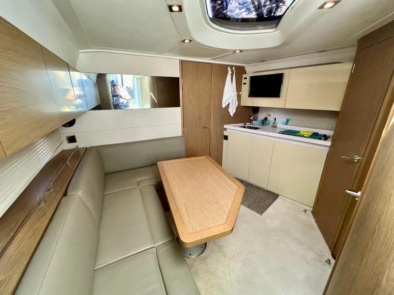 Beneteau GRAN TURISMO 38 2014