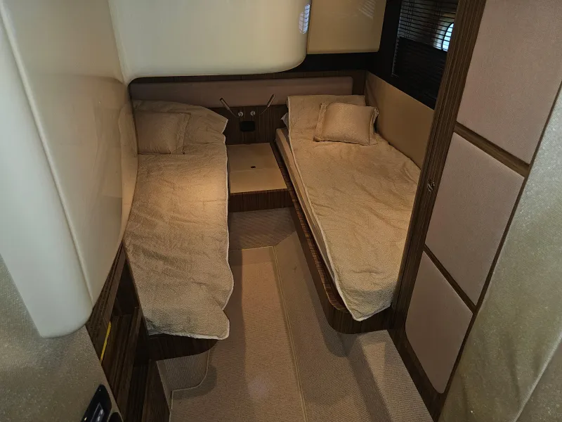 Azimut Magellano 43 2014