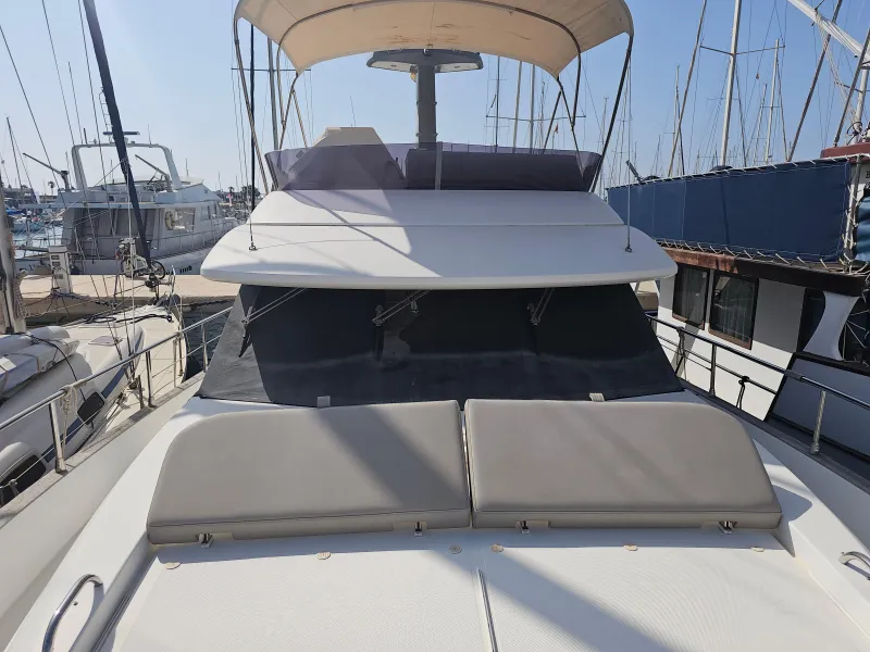 Azimut Magellano 43 2014