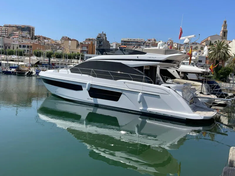 Azimut Fly 53 2025