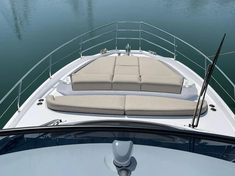 Azimut Fly 53 2025