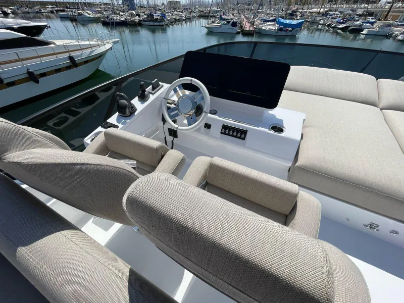 Azimut Fly 53 2025