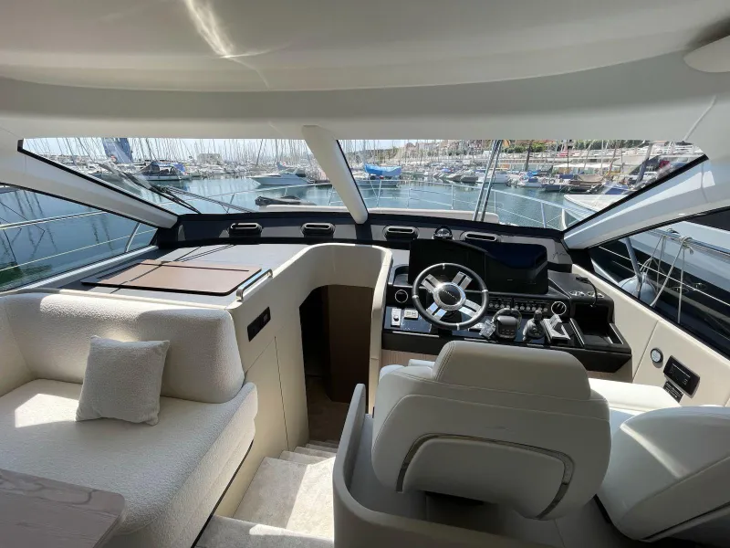 Azimut Fly 53 2025
