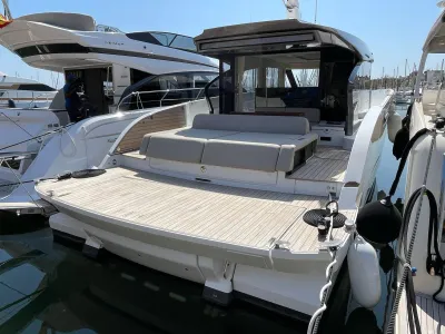 Foto del barco Azimut Seadeck 6 2025