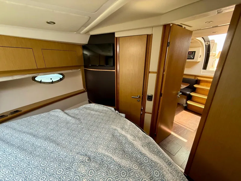 Mano Marine 42.50 2010